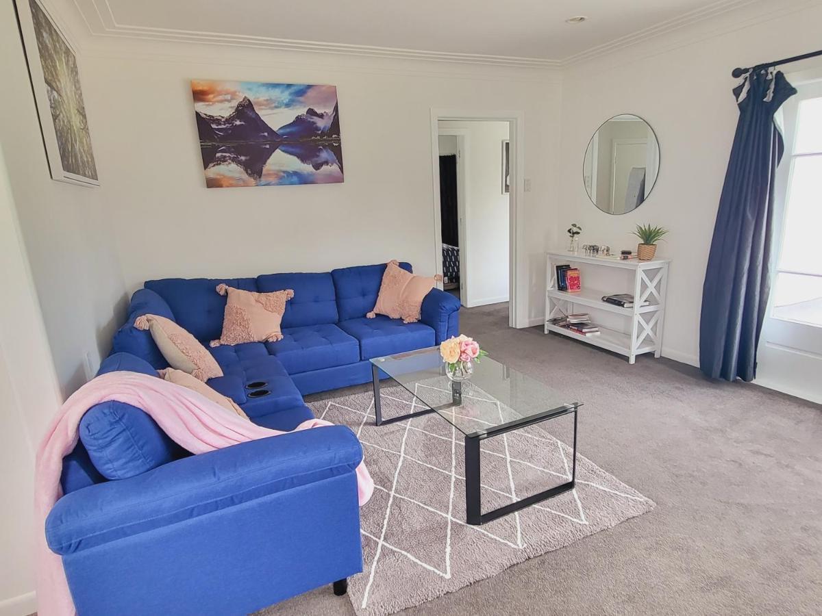 Auckland Sylvia Park Mall Villa Bagian luar foto
